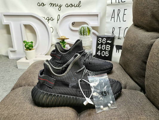 Yeezy Boost 350 V2 Black