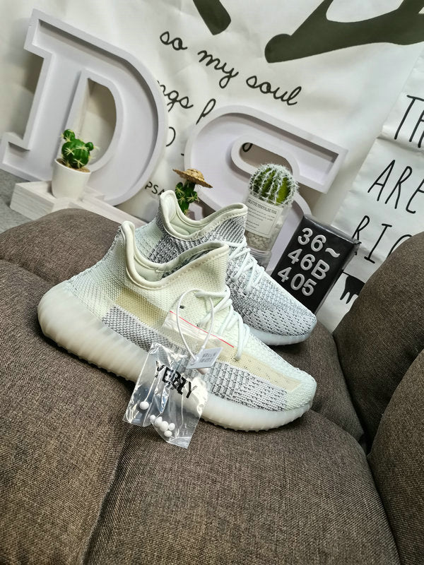 Yeezy Boost 350 V2 Cloud White