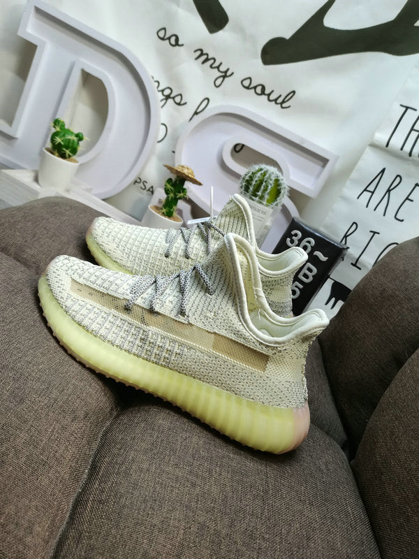 Yeezy Boost 350 V2 Lundmark